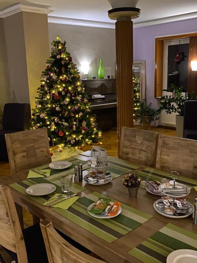 Hotel Sonnenhof Зиндельфинген Экстерьер фото
