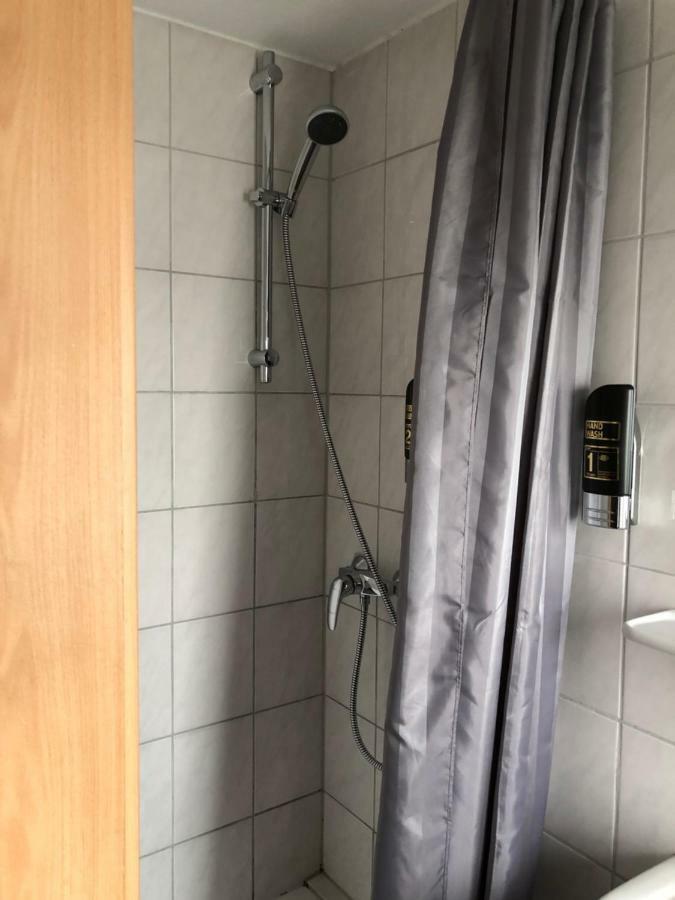 Hotel Sonnenhof Зиндельфинген Экстерьер фото