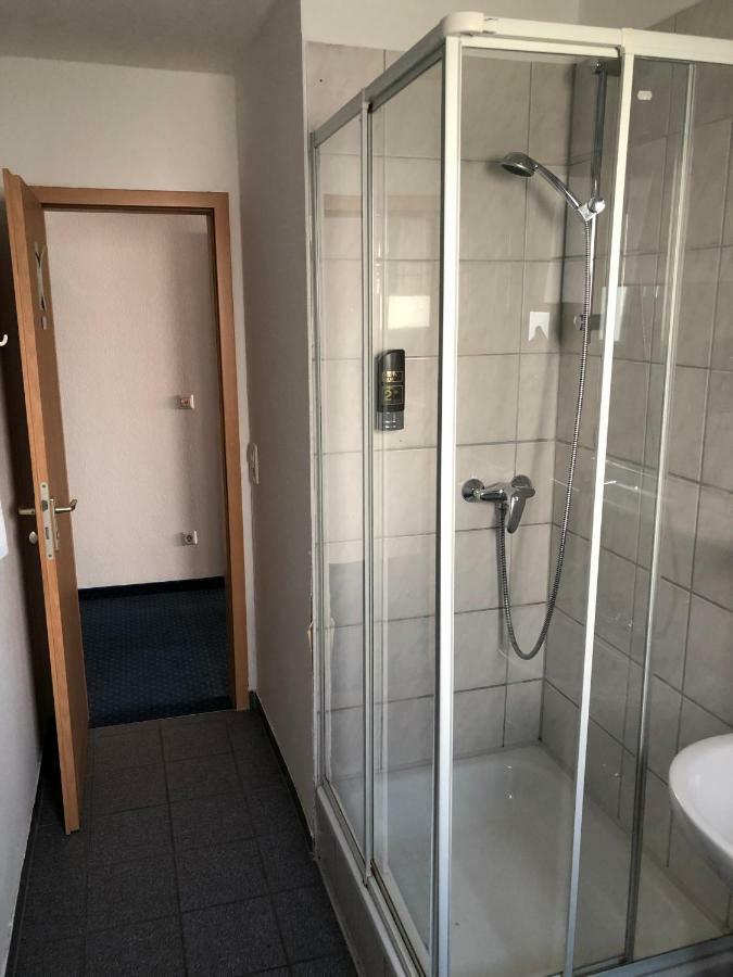 Hotel Sonnenhof Зиндельфинген Экстерьер фото