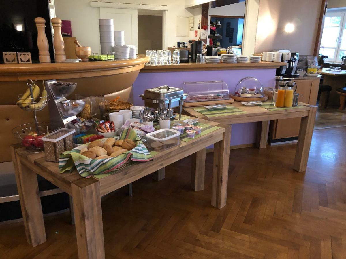 Hotel Sonnenhof Зиндельфинген Экстерьер фото